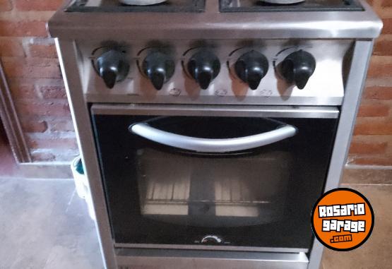 Hogar - COCINA FORNAX 4 HORNALLAS DE ACERO INOXIDABLE PISO DE LADRILLOS REFRACTARIOS EXCELENTE ESTADO - En Venta