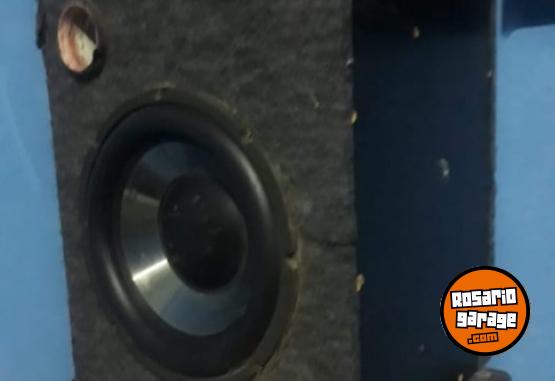 Accesorios para Autos - Woofer 10" - En Venta