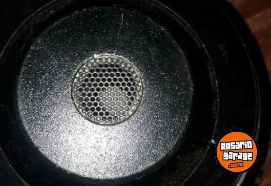 Accesorios para Autos - Woofer 10" - En Venta