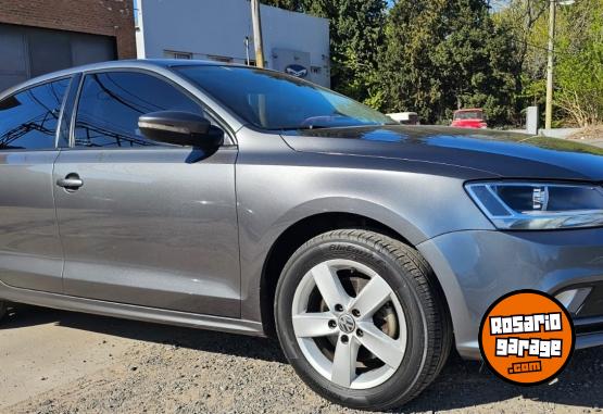 Autos - Volkswagen Vento 2017 Nafta 137857Km - En Venta