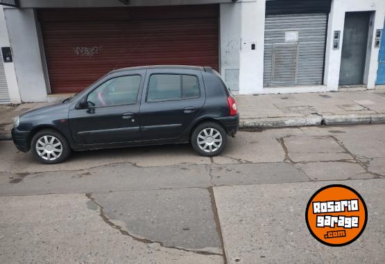 Autos - Renault Clio 2 2002 Nafta 188000Km - En Venta