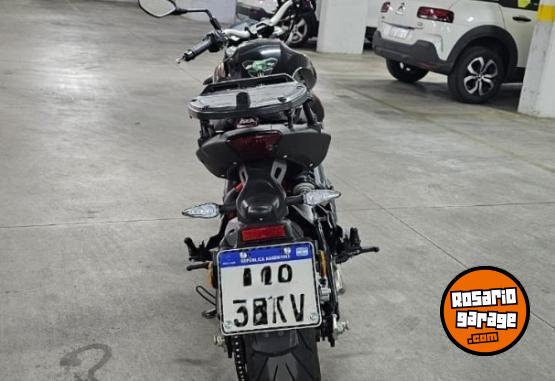 Motos - Benelli 302 S 2023 Nafta 5500Km - En Venta