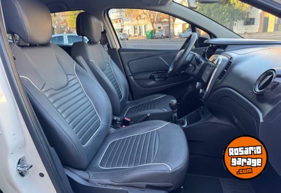 Autos - Renault Captur Intense 2017 Nafta 55000Km - En Venta