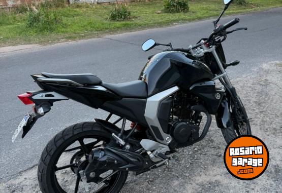 Motos - Yamaha FZ-SD 2017 Nafta 20000Km - En Venta