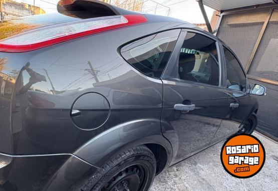 Autos - Ford Focus Trend 1.6 2013 Nafta 180000Km - En Venta