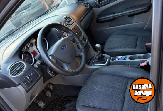 Autos - Ford Focus Trend 1.6 2013 Nafta 180000Km - En Venta