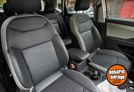 Autos - Volkswagen Taos Comfortline 2023 Nafta 22000Km - En Venta