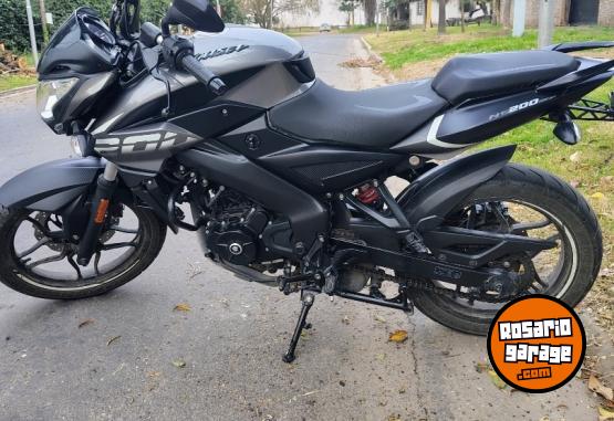 Motos - Bajaj Ns 200 2023 Nafta 12000Km - En Venta