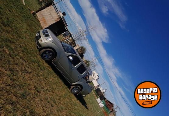 Camionetas - Nissan Frontier 2010 Diesel 205000Km - En Venta