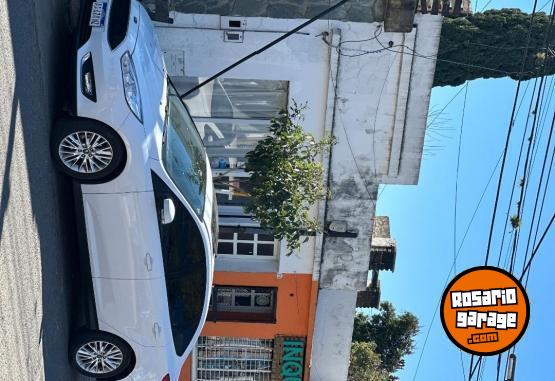 Autos - Ford Focus se plus 2016 Nafta 103000Km - En Venta