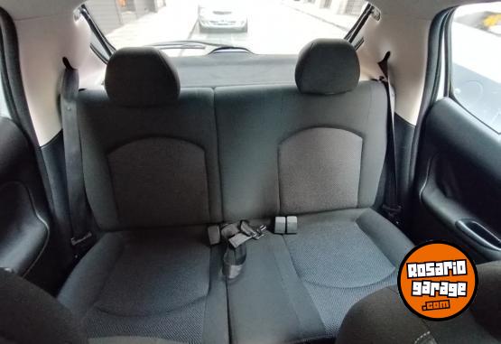 Autos - Peugeot 207 XT 2013 Nafta 103000Km - En Venta