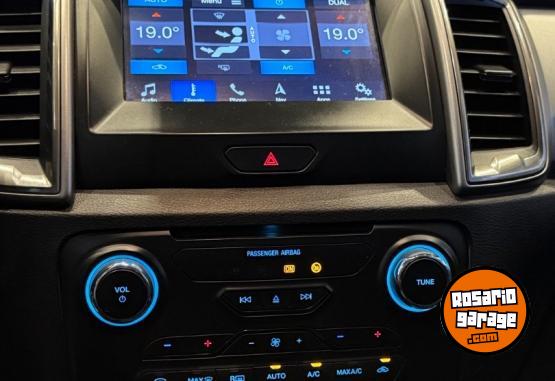 Camionetas - Ford Ranger 3.2 TDI 4x4 XLT au 2021 Diesel 202000Km - En Venta