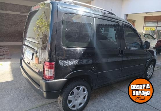 Utilitarios - Peugeot Partner Patagonica 1.6 2015 Nafta 120000Km - En Venta