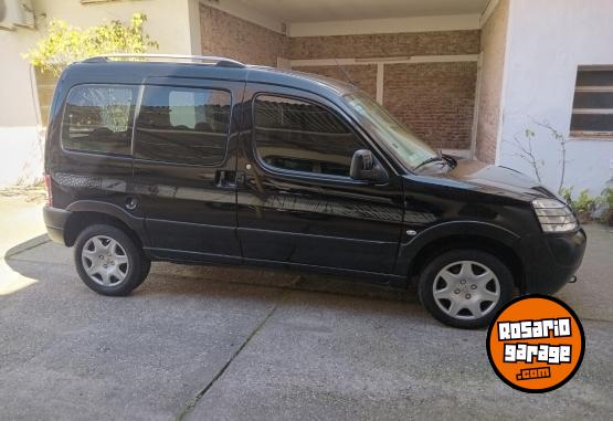 Utilitarios - Peugeot Partner Patagonica 1.6 2015 Nafta 120000Km - En Venta