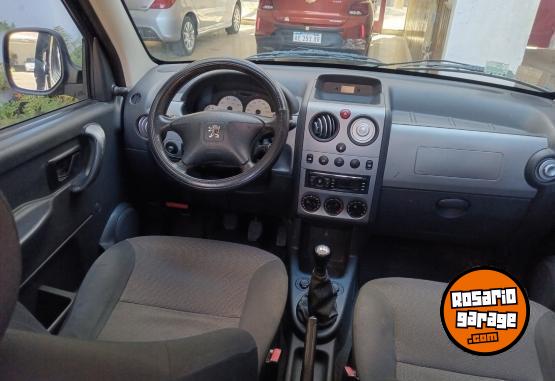 Utilitarios - Peugeot Partner Patagonica 1.6 2015 Nafta 120000Km - En Venta