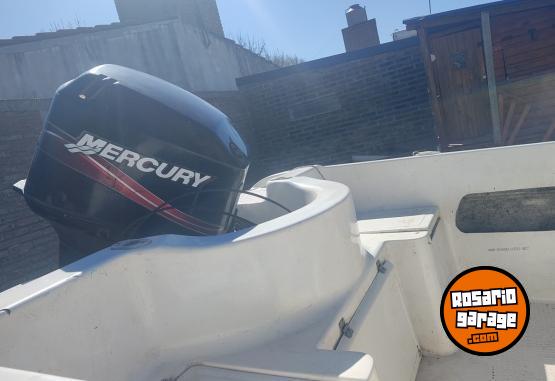 Embarcaciones - Vendo lancha albatros 5.30 - En Venta