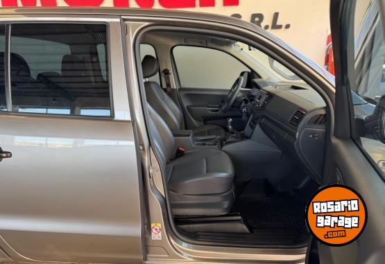 Camionetas - Volkswagen Amarok Trendline 140cv 2024 Diesel 12000Km - En Venta