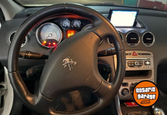 Autos - Peugeot 408 ALLURE 2012 Nafta 198000Km - En Venta