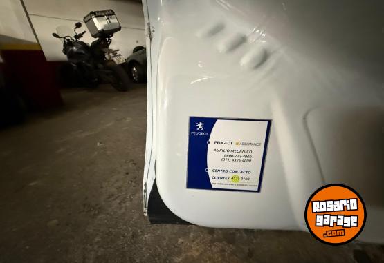 Autos - Peugeot 408 ALLURE 2012 Nafta 198000Km - En Venta