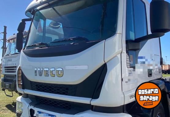Camiones y Gras - IVECO 170E28 CON EQUIPO HIDRAULICO MOD 2022 - En Venta