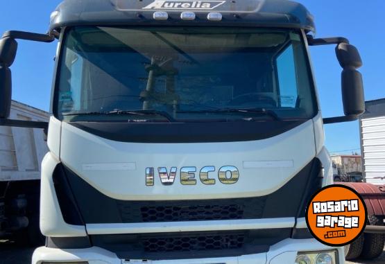 Camiones y Gras - IVECO 170E28 CON EQUIPO HIDRAULICO MOD 2022 - En Venta