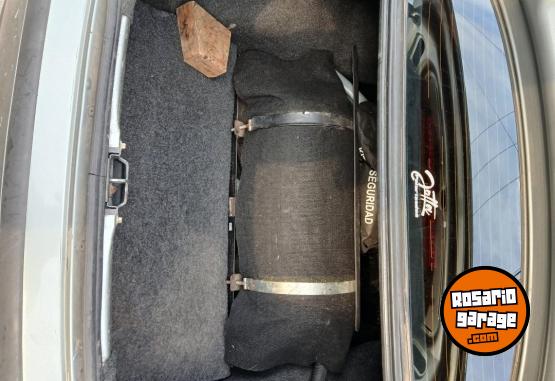 Autos - Fiat Siena 2005 GNC 999999Km - En Venta