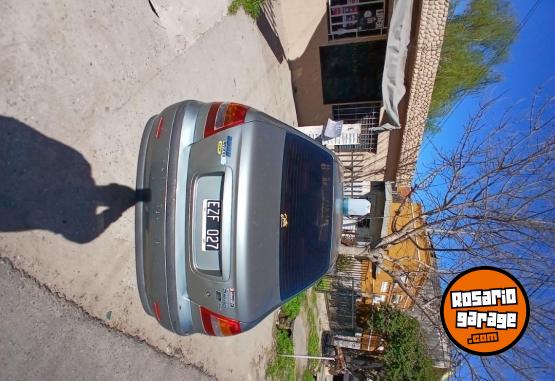 Autos - Fiat Siena 2005 GNC 999999Km - En Venta