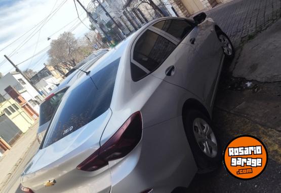 Autos - Chevrolet Onix plus 1.2 2021 Nafta 81000Km - En Venta