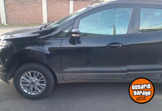 Camionetas - Ford Ecosport se 1.6 2015 Nafta 98000Km - En Venta