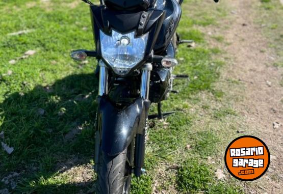 Motos - Yamaha Fz 150 2023 Nafta 9800Km - En Venta