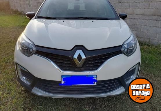 Autos - Renault Captur instense 2018 Nafta 110000Km - En Venta