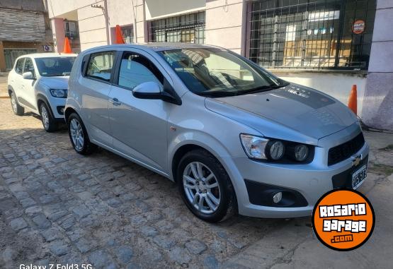 Autos - Chevrolet Sonic 2015 Nafta 78000Km - En Venta
