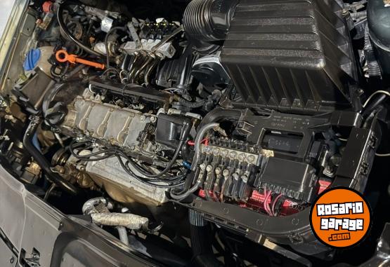 Autos - Volkswagen Suran 2011 GNC  - En Venta