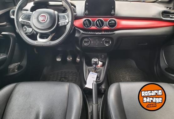 Autos - Fiat ARGO 1.8 HGT 2019 Nafta 99000Km - En Venta