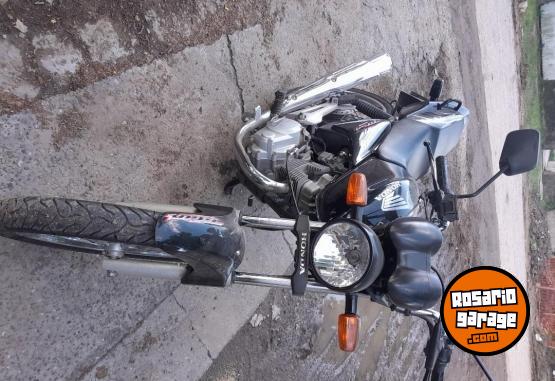 Motos - Honda Cg titan 2012 Nafta 79000Km - En Venta