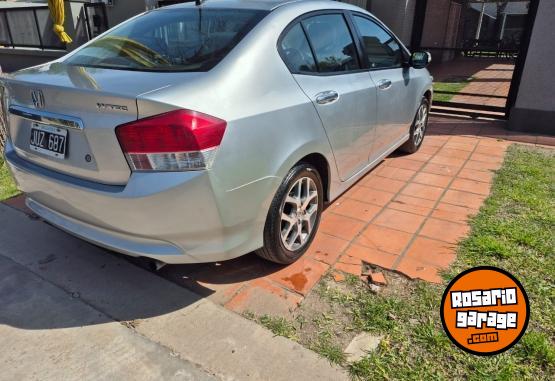 Autos - Honda City EXL 2011 Nafta 198049Km - En Venta