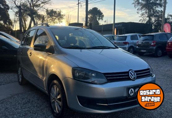 Autos - Volkswagen SURAN 1.6 TRENDLINE 2011 Nafta  - En Venta