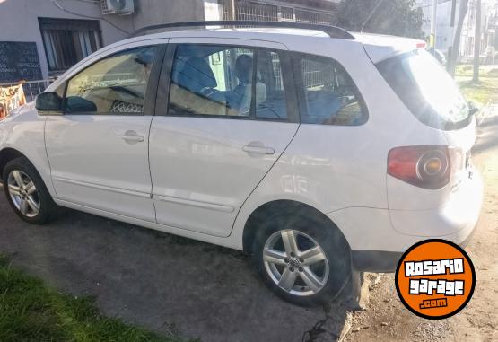 Autos - Volkswagen Suran 2009 Nafta 152400Km - En Venta