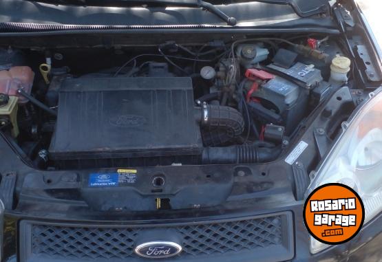 Autos - Ford Fiesta 2009 GNC 150000Km - En Venta
