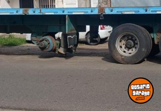 Camiones y Gras - semirremolque - En Venta