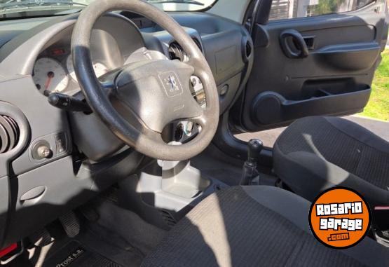 Utilitarios - Peugeot Partner Patagónica 2015 Nafta 130000Km - En Venta