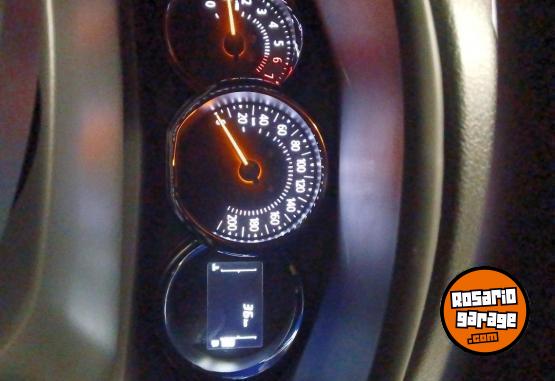 Autos - Renault LOGAN LIFE 2025 Nafta 35Km - En Venta