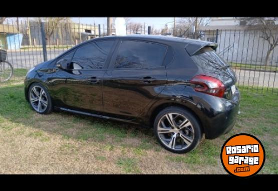Autos - Peugeot 208 GT 2016 Nafta 50000Km - En Venta