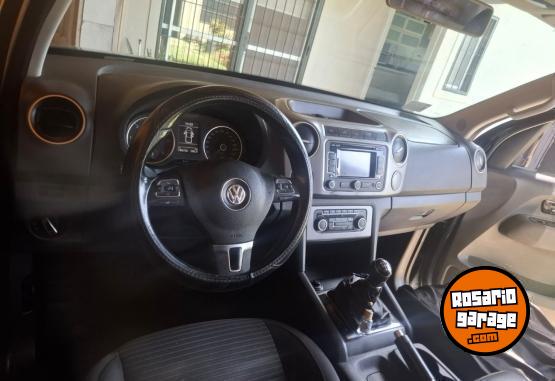 Camionetas - Volkswagen AMAROK 2.0 TDI 180CV 4X4 2014 Diesel 182000Km - En Venta