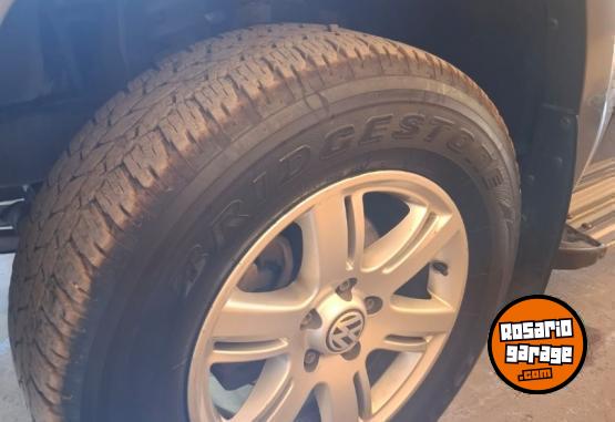 Camionetas - Volkswagen AMAROK 2.0 TDI 180CV 4X4 2014 Diesel 182000Km - En Venta