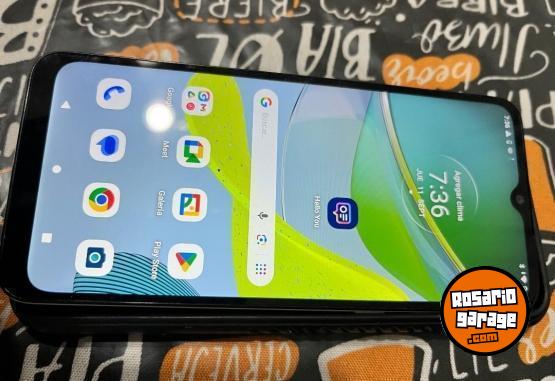 Telefona - Motorola moto e13 solo 3 meses de uso, impecable - En Venta