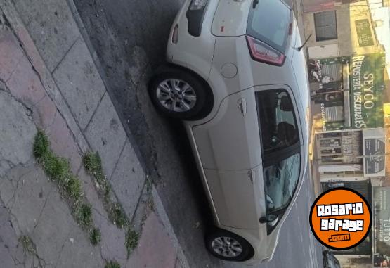 Autos - Fiat Punto,argo, palio, moby, 2014 Nafta 95000Km - En Venta