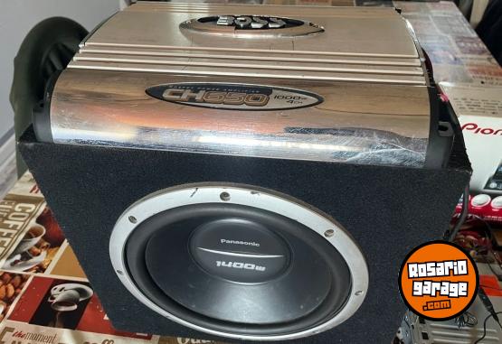 Accesorios para Autos - Vendo combo de estereo con pantalla, parlantes, subwoofer y amplificador. - En Venta