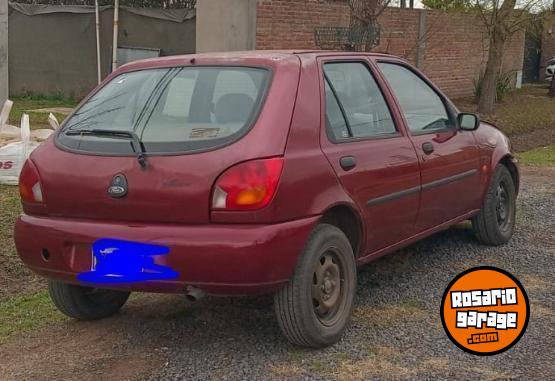 Autos - Ford Fiesta 1999 Diesel 186000Km - En Venta