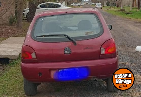 Autos - Ford Fiesta 1999 Diesel 186000Km - En Venta